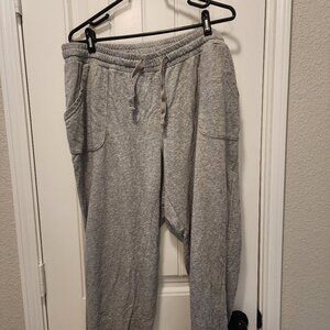 Old Navy Gray Jogging Pants 22